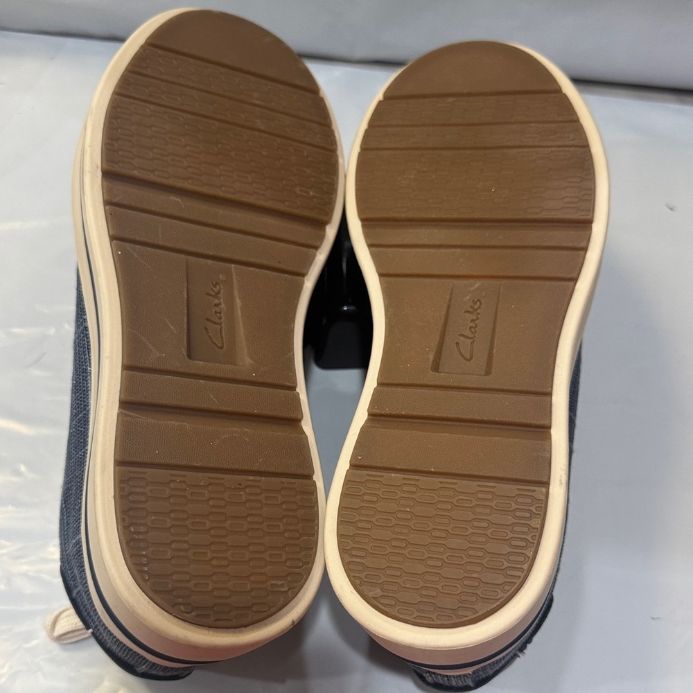 Clarks Denim Blue Sneakers with Cream Laces - Picture 9 of 10